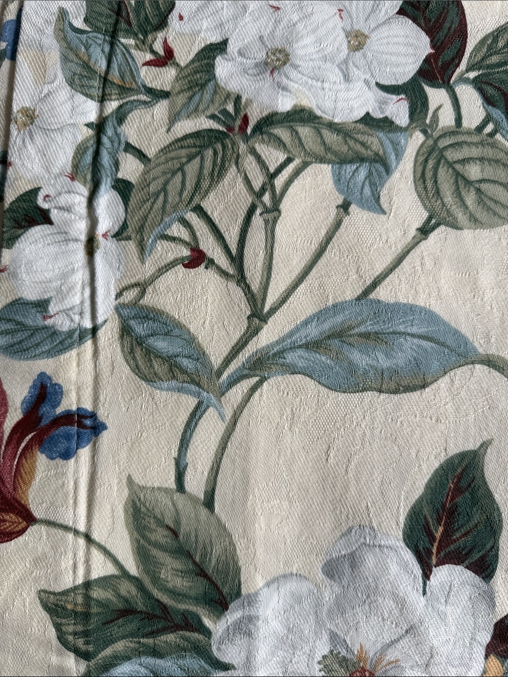 Waverly Williamsburg Garden Magnolia Set of 2  82” lined curtains EUC - Picture 2 of 4